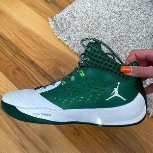 Mens Jordan Shoes - worn 3x